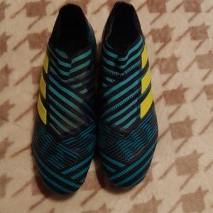 Addidas Nemeziz 17+360 Agility soccer shoes